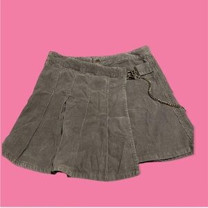 Mudd Women's Charcoal Mini Skirt